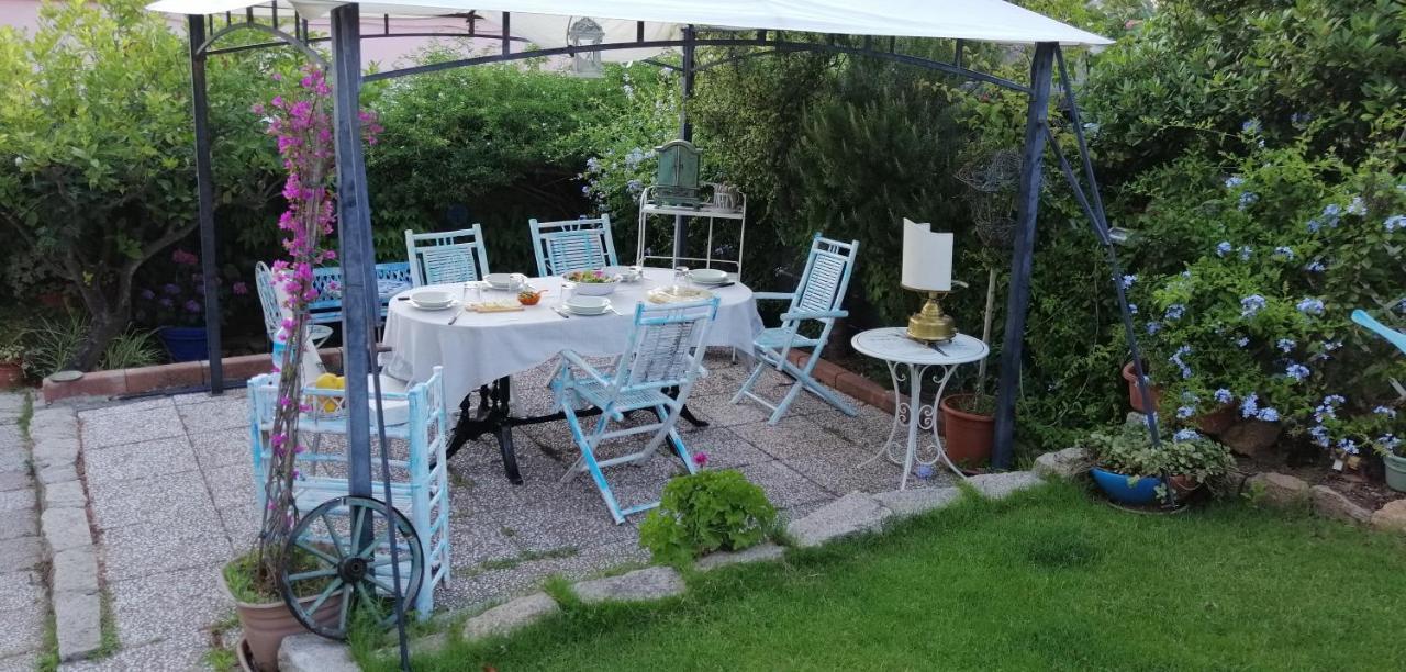 サン・パンタレオ La Porta Sulla Costa Bed & Breakfast エクステリア 写真
