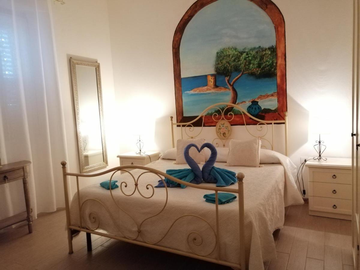 サン・パンタレオ La Porta Sulla Costa Bed & Breakfast エクステリア 写真