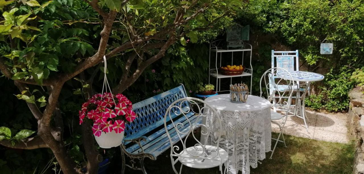 サン・パンタレオ La Porta Sulla Costa Bed & Breakfast エクステリア 写真