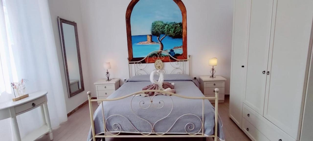 サン・パンタレオ La Porta Sulla Costa Bed & Breakfast エクステリア 写真
