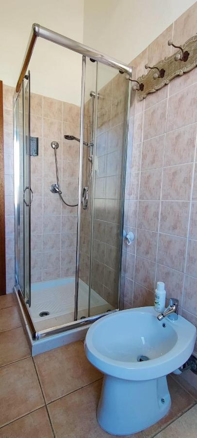 サン・パンタレオ La Porta Sulla Costa Bed & Breakfast エクステリア 写真