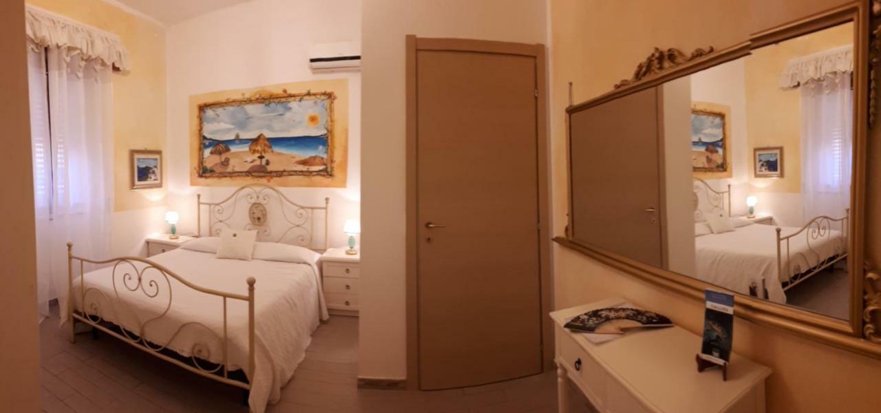 サン・パンタレオ La Porta Sulla Costa Bed & Breakfast エクステリア 写真